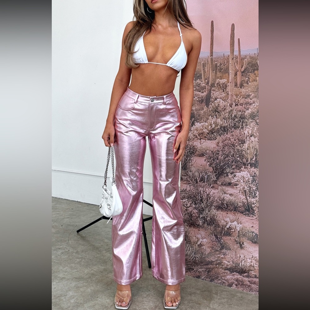 Whitefox boutique brand new metallic pink pants